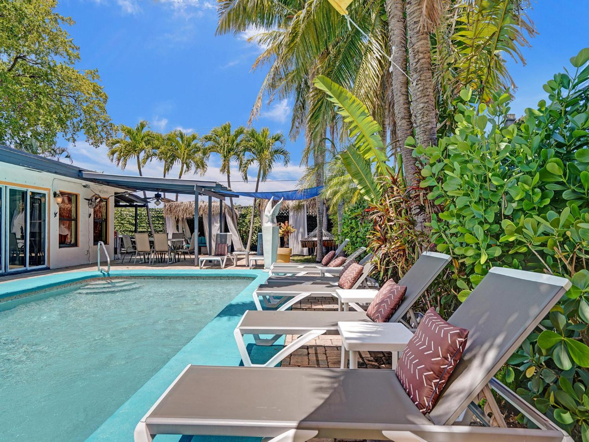 Large Gay Men'S 1 Bedroom W Gameroom Heated Pool Clothing Optional Oakland Park Buitenkant foto