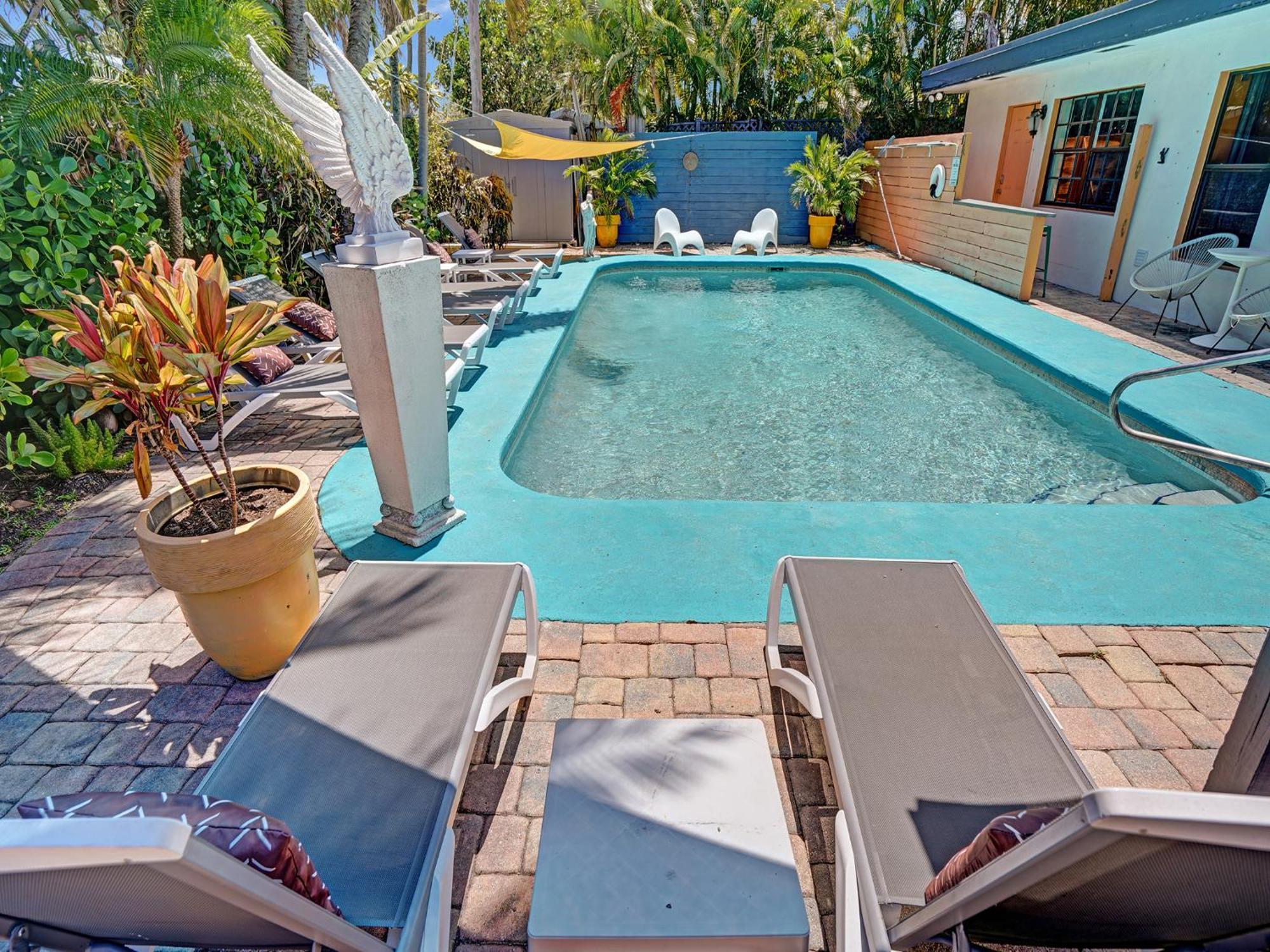 Large Gay Men'S 1 Bedroom W Gameroom Heated Pool Clothing Optional Oakland Park Buitenkant foto