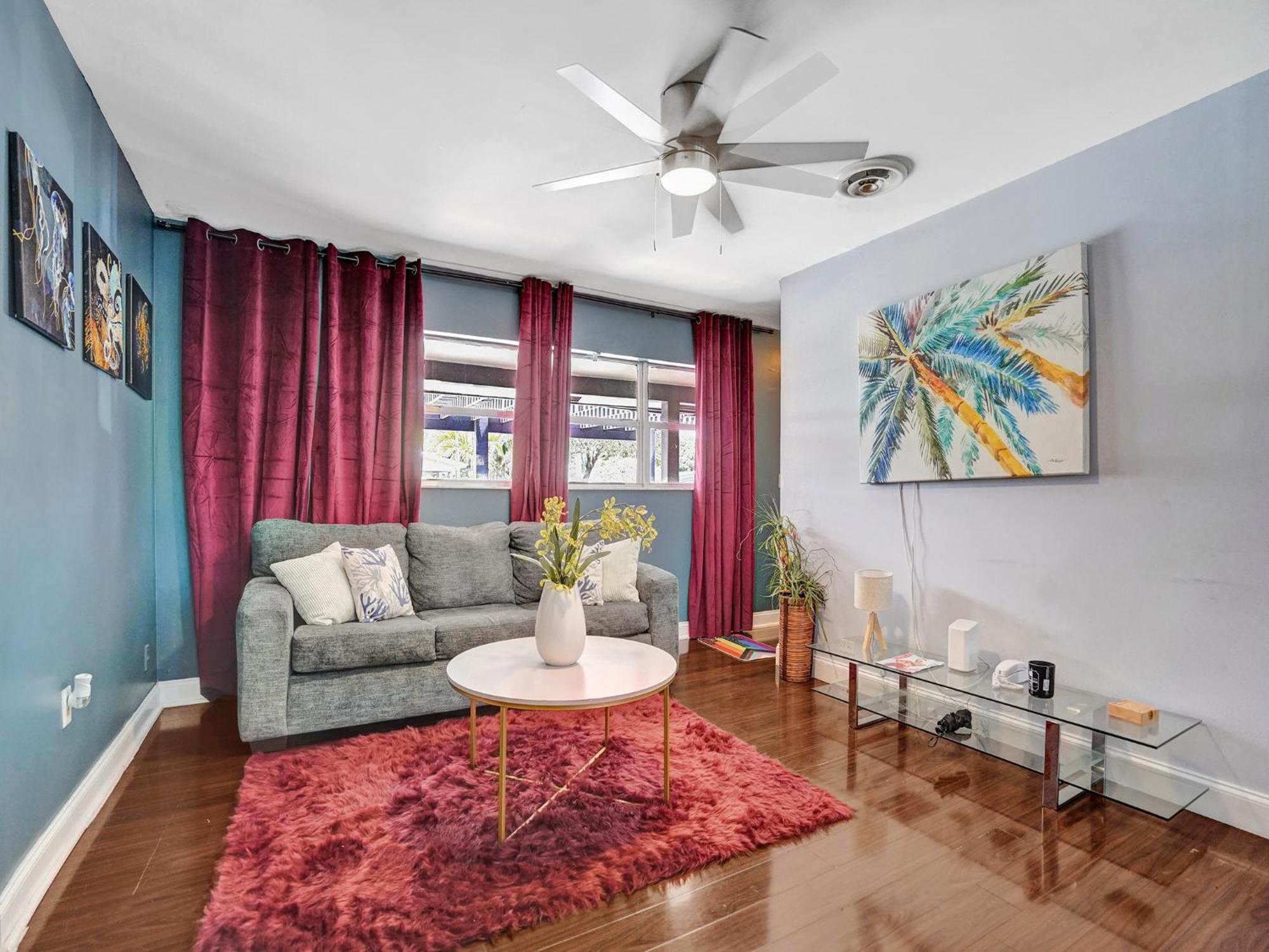 Large Gay Men'S 1 Bedroom W Gameroom Heated Pool Clothing Optional Oakland Park Buitenkant foto