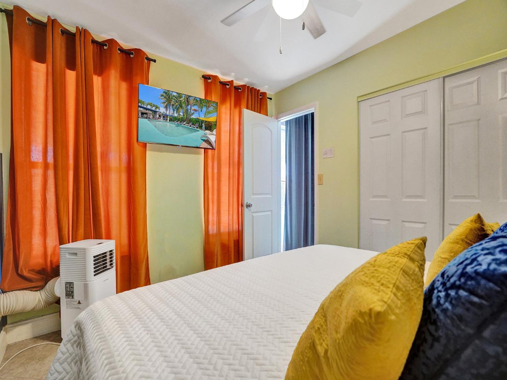 Large Gay Men'S 1 Bedroom W Gameroom Heated Pool Clothing Optional Oakland Park Buitenkant foto