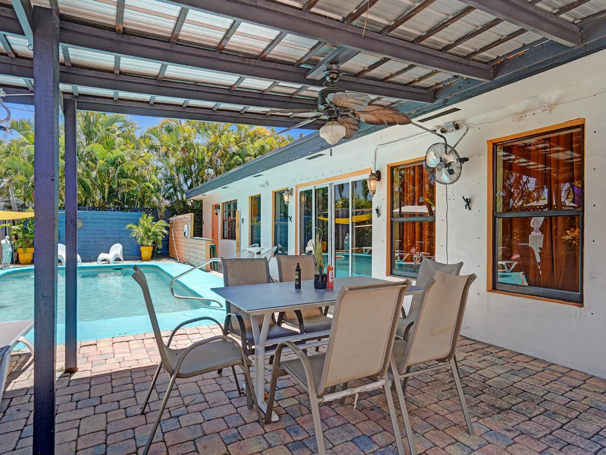 Large Gay Men'S 1 Bedroom W Gameroom Heated Pool Clothing Optional Oakland Park Buitenkant foto